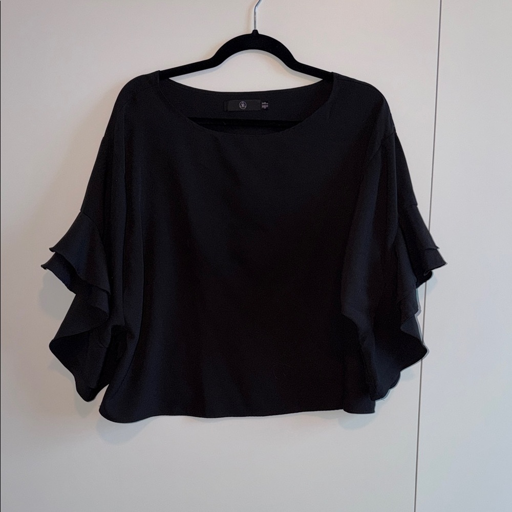 Chic Black Ruffle Sleeve Blouse